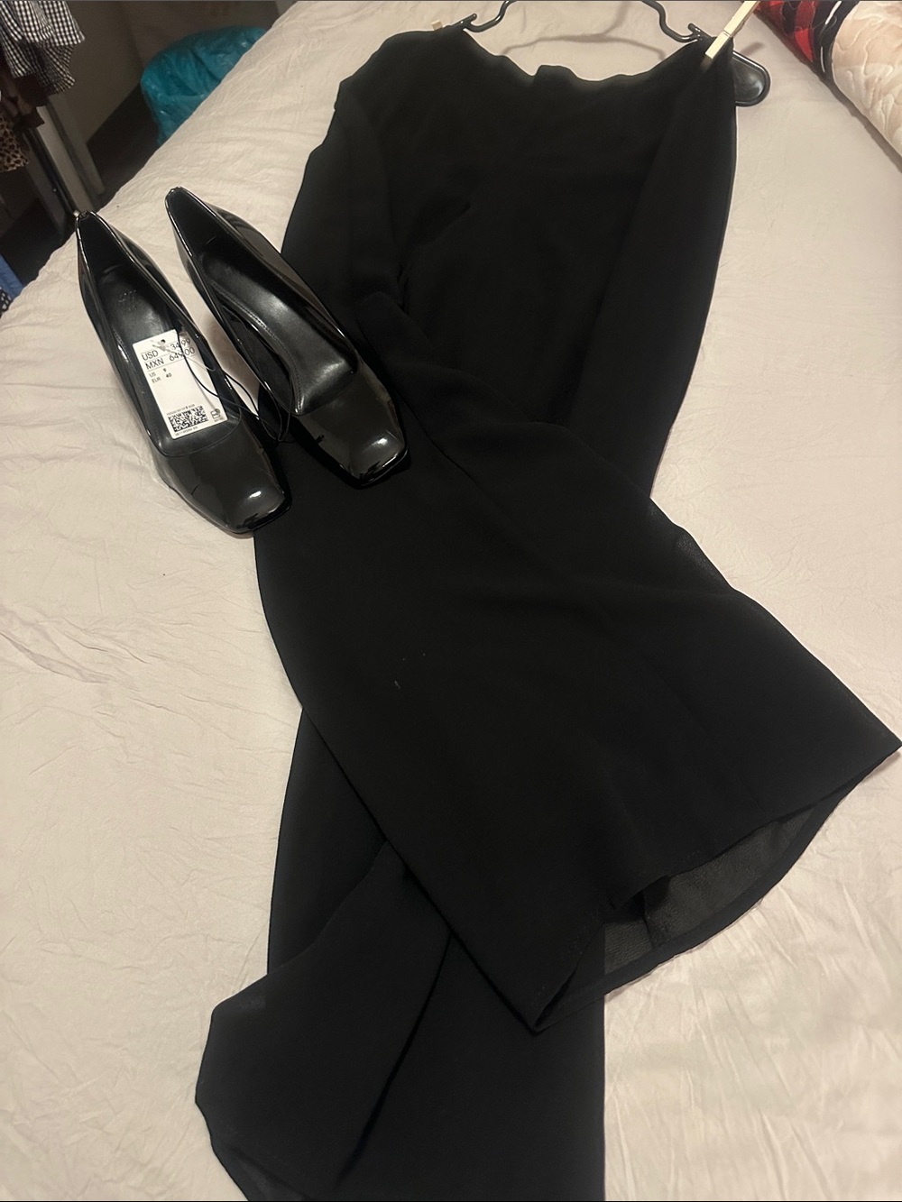 H&M Black Asymmetric High-Low Skirt